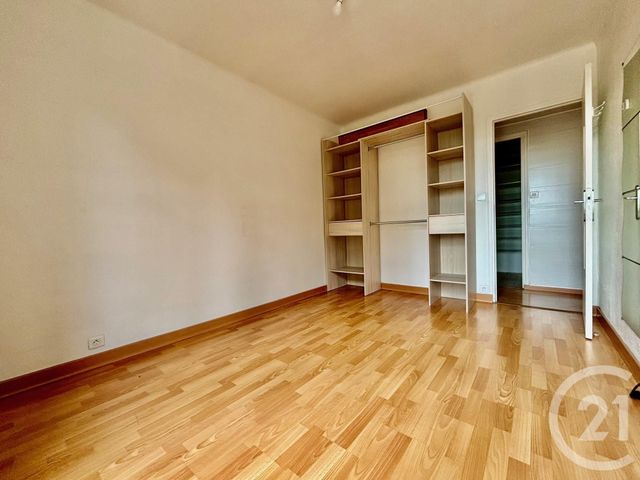 Appartement T3 à louer - 3 pièces - 72.68 m2 - MARSEILLE - 13013 - PROVENCE-ALPES-COTE-D-AZUR - Century 21 Immo-Conseil