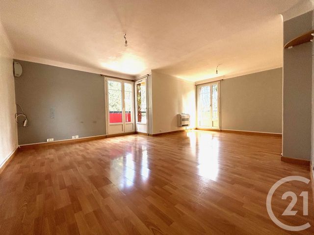 Appartement T3 à louer - 3 pièces - 72.68 m2 - MARSEILLE - 13013 - PROVENCE-ALPES-COTE-D-AZUR - Century 21 Immo-Conseil