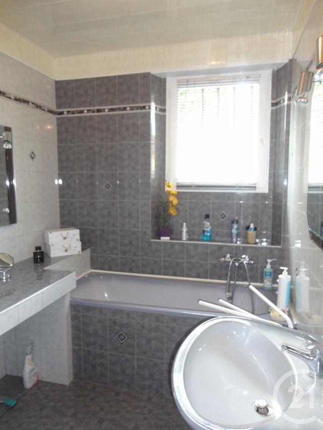 maison à louer - 4 pièces - 116.92 m2 - MARSEILLE - 13014 - PROVENCE-ALPES-COTE-D-AZUR - Century 21 Immo-Conseil