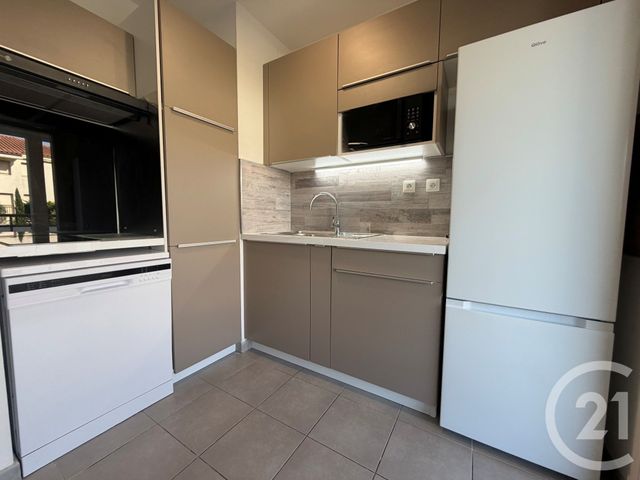 Appartement T2 à louer - 2 pièces - 42.72 m2 - MARSEILLE - 13012 - PROVENCE-ALPES-COTE-D-AZUR - Century 21 Immo-Conseil