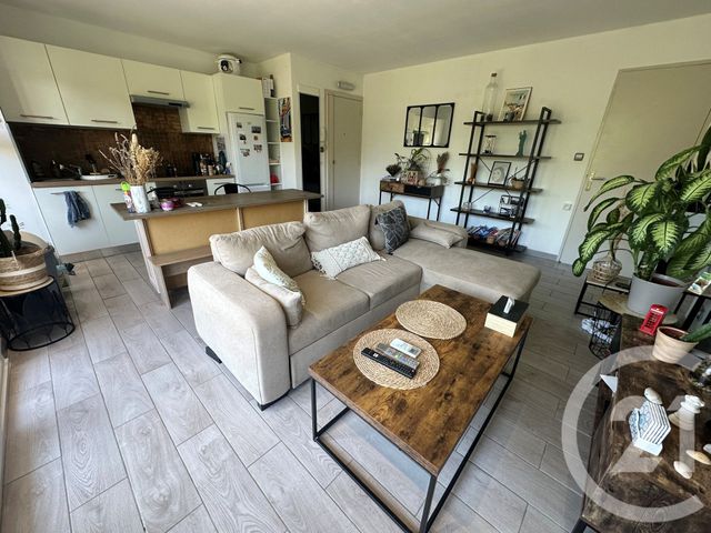 Appartement T2 à louer - 2 pièces - 43.26 m2 - MARSEILLE - 13013 - PROVENCE-ALPES-COTE-D-AZUR - Century 21 Immo-Conseil