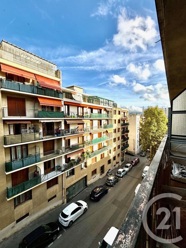 Appartement Studio à louer - 1 pièce - 25.24 m2 - MARSEILLE - 13013 - PROVENCE-ALPES-COTE-D-AZUR - Century 21 Immo-Conseil