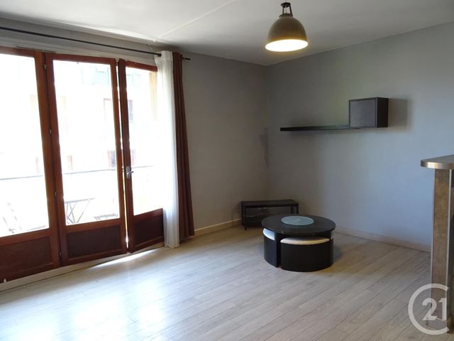 Appartement Studio à louer - 1 pièce - 25.24 m2 - MARSEILLE - 13013 - PROVENCE-ALPES-COTE-D-AZUR - Century 21 Immo-Conseil