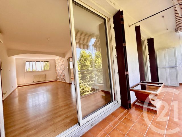 Appartement T5 à louer - 5 pièces - 92.29 m2 - MARSEILLE - 13013 - PROVENCE-ALPES-COTE-D-AZUR - Century 21 Immo-Conseil