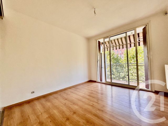 Appartement T5 à louer - 5 pièces - 92.29 m2 - MARSEILLE - 13013 - PROVENCE-ALPES-COTE-D-AZUR - Century 21 Immo-Conseil
