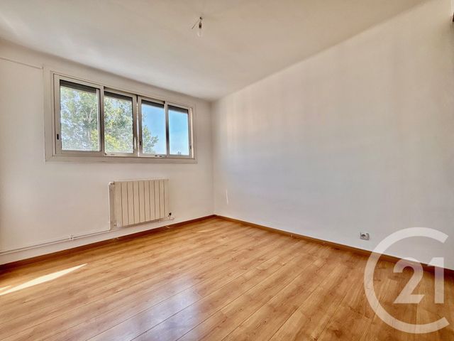 Appartement T5 à louer - 5 pièces - 92.29 m2 - MARSEILLE - 13013 - PROVENCE-ALPES-COTE-D-AZUR - Century 21 Immo-Conseil