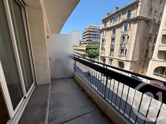 Appartement T3 à louer - 3 pièces - 88.63 m2 - MARSEILLE - 13008 - PROVENCE-ALPES-COTE-D-AZUR - Century 21 Immo-Conseil