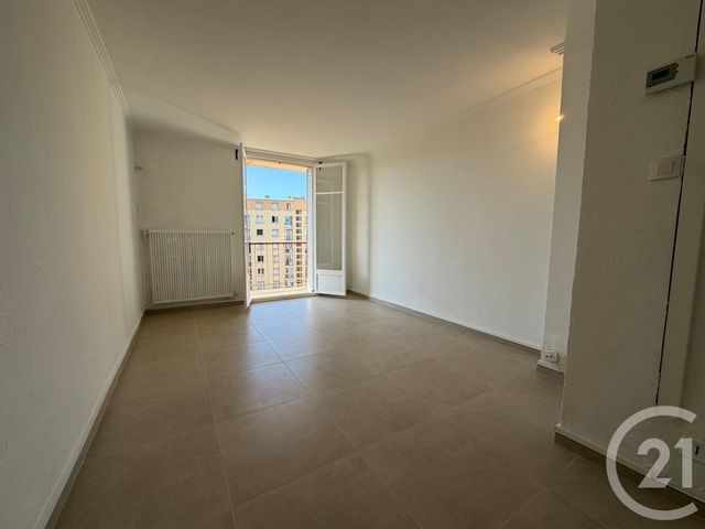 Appartement T3 à louer - 3 pièces - 57.25 m2 - MARSEILLE - 13013 - PROVENCE-ALPES-COTE-D-AZUR - Century 21 Immo-Conseil
