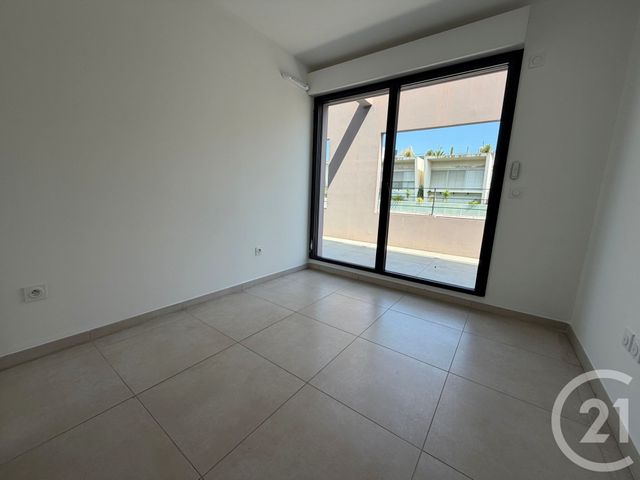 Appartement T3 à louer - 3 pièces - 71.47 m2 - MARSEILLE - 13002 - PROVENCE-ALPES-COTE-D-AZUR - Century 21 Immo-Conseil