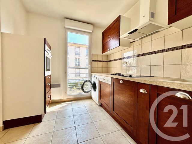 Appartement T2 à louer - 2 pièces - 44.85 m2 - MARSEILLE - 13014 - PROVENCE-ALPES-COTE-D-AZUR - Century 21 Immo-Conseil