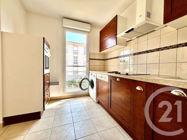 Appartement T2 à louer - 2 pièces - 44.85 m2 - MARSEILLE - 13014 - PROVENCE-ALPES-COTE-D-AZUR - Century 21 Immo-Conseil