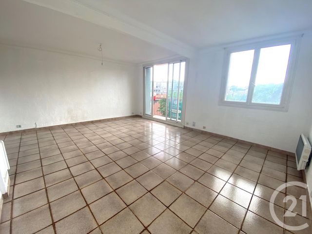 Appartement T3 à louer - 3 pièces - 67.45 m2 - MARSEILLE - 13013 - PROVENCE-ALPES-COTE-D-AZUR - Century 21 Immo-Conseil