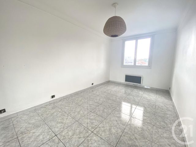 Appartement T3 à louer - 3 pièces - 67.45 m2 - MARSEILLE - 13013 - PROVENCE-ALPES-COTE-D-AZUR - Century 21 Immo-Conseil