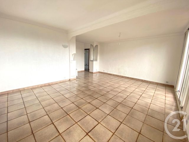 Appartement T3 à louer - 3 pièces - 67.45 m2 - MARSEILLE - 13013 - PROVENCE-ALPES-COTE-D-AZUR - Century 21 Immo-Conseil