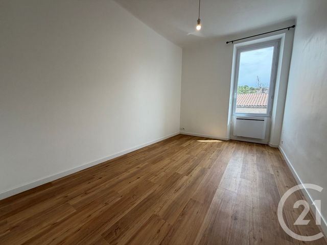 Appartement T2 à louer - 2 pièces - 52.75 m2 - MARSEILLE - 13013 - PROVENCE-ALPES-COTE-D-AZUR - Century 21 Immo-Conseil