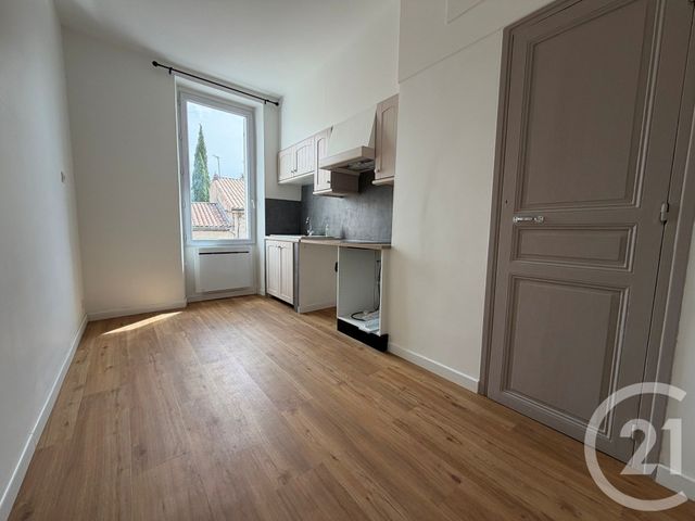 Appartement T2 à louer - 2 pièces - 52.75 m2 - MARSEILLE - 13013 - PROVENCE-ALPES-COTE-D-AZUR - Century 21 Immo-Conseil