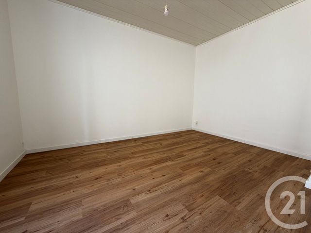 Appartement T2 à louer - 2 pièces - 52.75 m2 - MARSEILLE - 13013 - PROVENCE-ALPES-COTE-D-AZUR - Century 21 Immo-Conseil