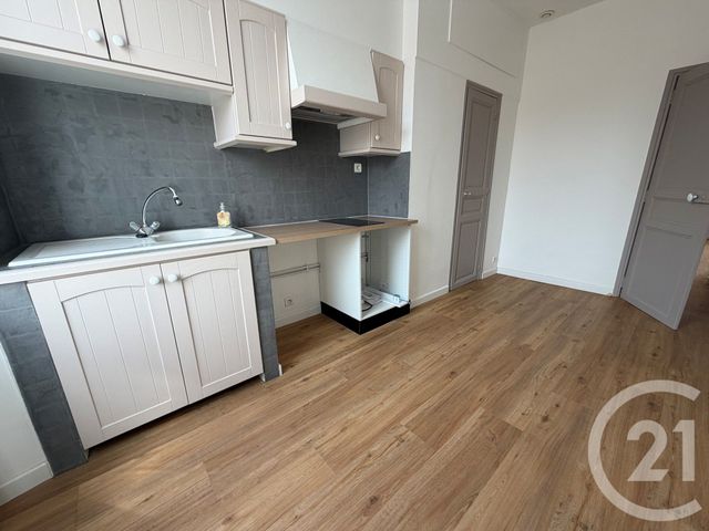 Appartement T2 à louer - 2 pièces - 52.75 m2 - MARSEILLE - 13013 - PROVENCE-ALPES-COTE-D-AZUR - Century 21 Immo-Conseil