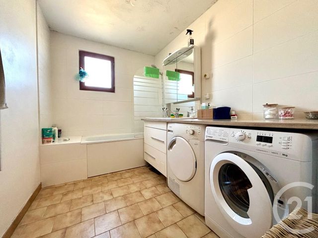 maison à louer - 4 pièces - 98.16 m2 - PLAN DE CUQUES - 13 - PROVENCE-ALPES-COTE-D-AZUR - Century 21 Immo-Conseil