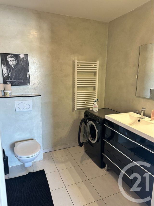 Appartement T2 à louer - 2 pièces - 47.11 m2 - MARSEILLE - 13013 - PROVENCE-ALPES-COTE-D-AZUR - Century 21 Immo-Conseil