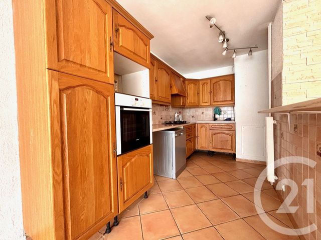 Appartement T4 à louer - 4 pièces - 89.88 m2 - PLAN DE CUQUES - 13 - PROVENCE-ALPES-COTE-D-AZUR - Century 21 Immo-Conseil