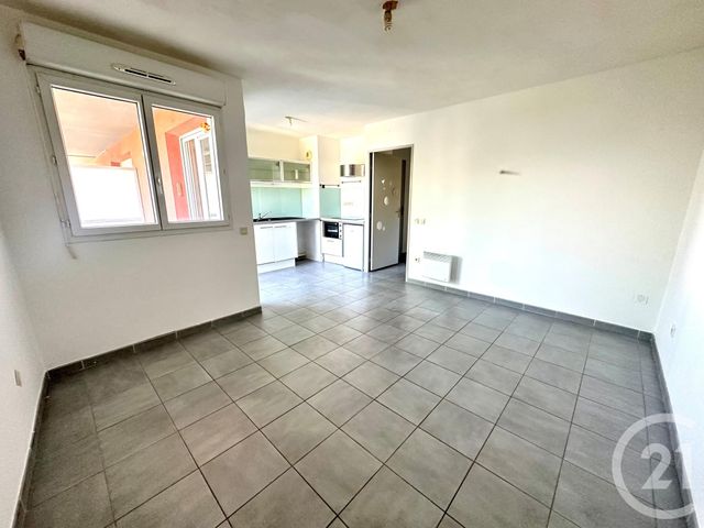 Appartement T2 à louer - 2 pièces - 39.69 m2 - MARSEILLE - 13014 - PROVENCE-ALPES-COTE-D-AZUR - Century 21 Immo-Conseil