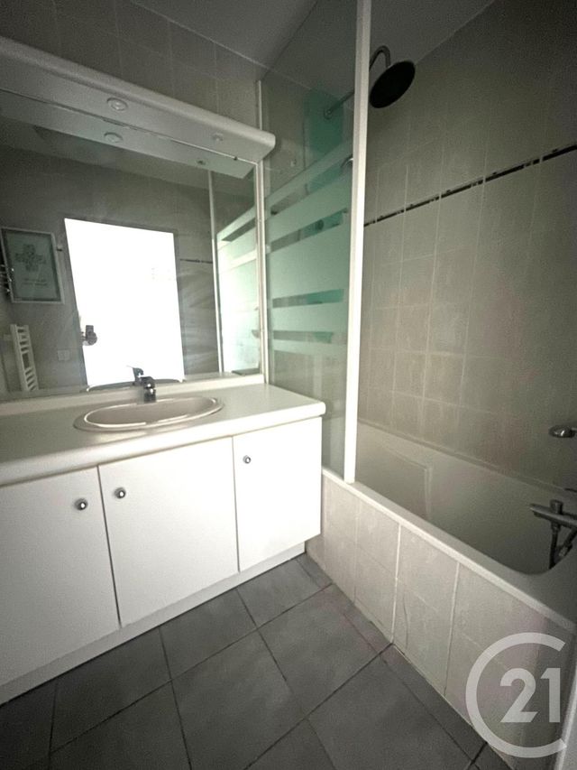 Appartement T2 à louer - 2 pièces - 39.69 m2 - MARSEILLE - 13014 - PROVENCE-ALPES-COTE-D-AZUR - Century 21 Immo-Conseil