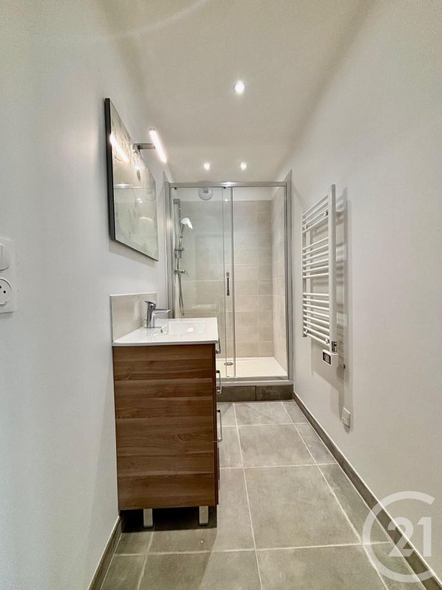 maison à louer - 5 pièces - 105.48 m2 - MARSEILLE - 13013 - PROVENCE-ALPES-COTE-D-AZUR - Century 21 Immo-Conseil