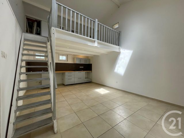 Appartement T2 à louer - 2 pièces - 47.22 m2 - MARSEILLE - 13013 - PROVENCE-ALPES-COTE-D-AZUR - Century 21 Immo-Conseil