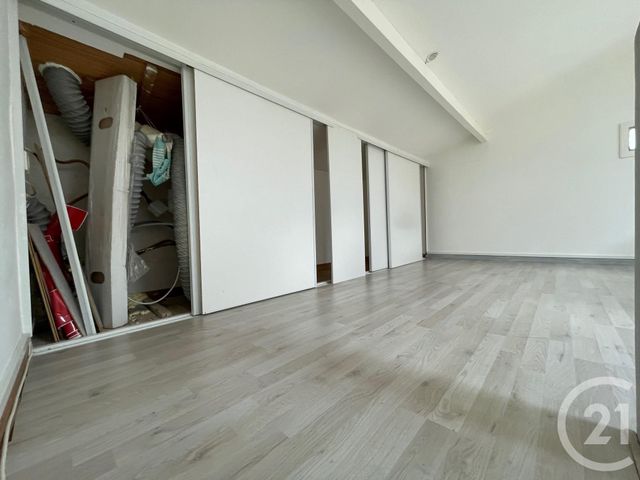 Appartement T2 à louer - 2 pièces - 47.22 m2 - MARSEILLE - 13013 - PROVENCE-ALPES-COTE-D-AZUR - Century 21 Immo-Conseil