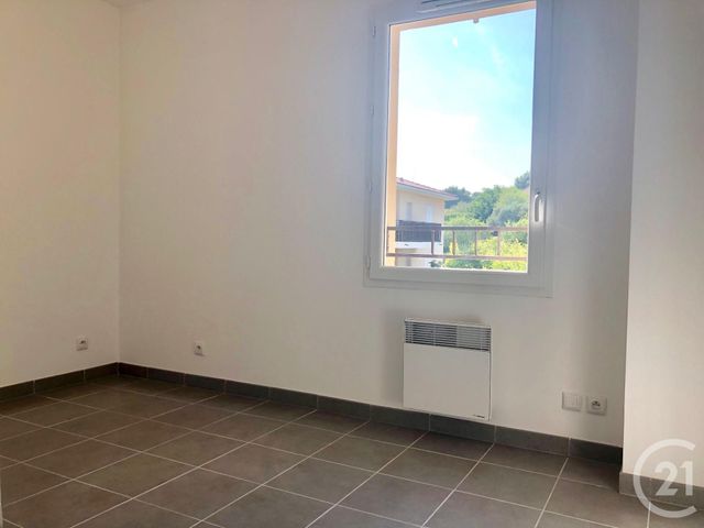 Appartement T4 à louer - 4 pièces - 83.49 m2 - MARSEILLE - 13013 - PROVENCE-ALPES-COTE-D-AZUR - Century 21 Immo-Conseil