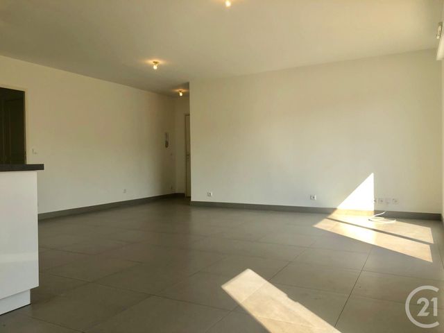 Appartement T4 à louer - 4 pièces - 83.49 m2 - MARSEILLE - 13013 - PROVENCE-ALPES-COTE-D-AZUR - Century 21 Immo-Conseil