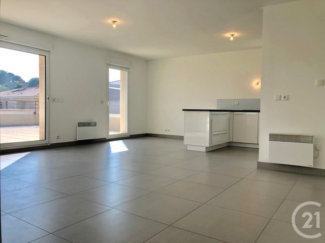 Appartement T4 à louer - 4 pièces - 83.49 m2 - MARSEILLE - 13013 - PROVENCE-ALPES-COTE-D-AZUR - Century 21 Immo-Conseil