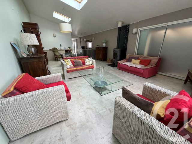 Appartement T3 à louer - 3 pièces - 87.44 m2 - ALLAUCH - 13 - PROVENCE-ALPES-COTE-D-AZUR - Century 21 Immo-Conseil
