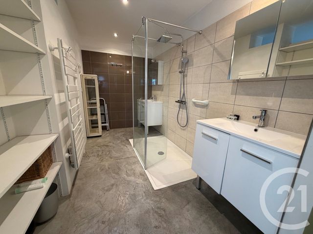 Appartement T3 à louer - 3 pièces - 87.44 m2 - ALLAUCH - 13 - PROVENCE-ALPES-COTE-D-AZUR - Century 21 Immo-Conseil