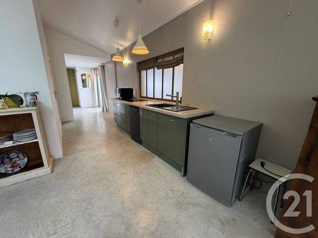 Appartement T3 à louer - 3 pièces - 87.44 m2 - ALLAUCH - 13 - PROVENCE-ALPES-COTE-D-AZUR - Century 21 Immo-Conseil