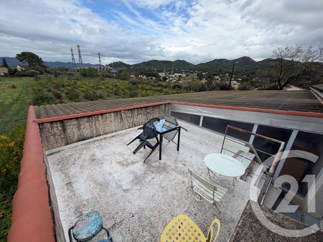 Appartement T3 à louer - 3 pièces - 87.44 m2 - ALLAUCH - 13 - PROVENCE-ALPES-COTE-D-AZUR - Century 21 Immo-Conseil