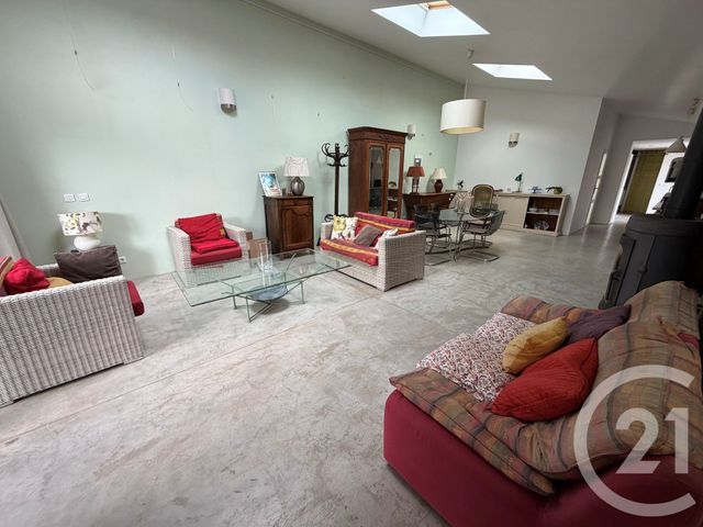Appartement T3 à louer - 3 pièces - 87.44 m2 - ALLAUCH - 13 - PROVENCE-ALPES-COTE-D-AZUR - Century 21 Immo-Conseil